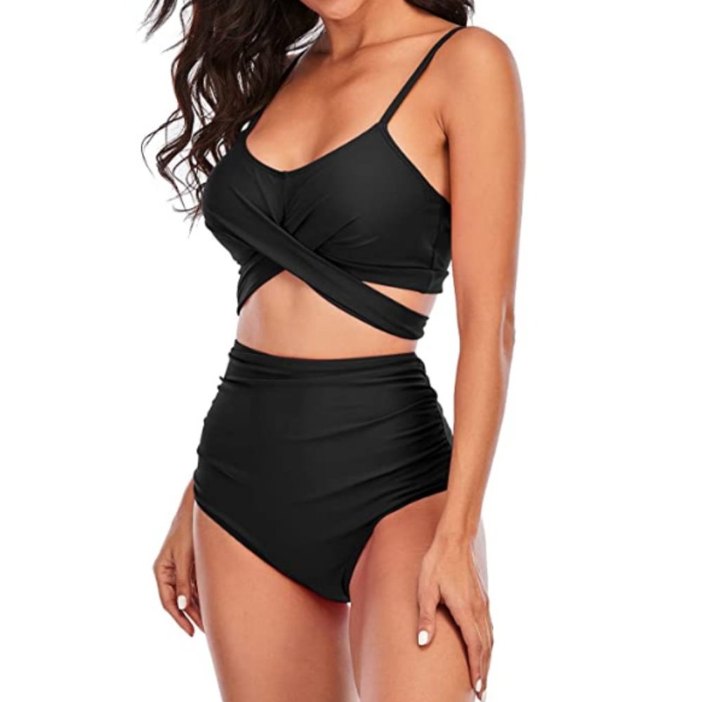 Full-Figured Coal Black Sporty Bikini - Picture 5 of 6